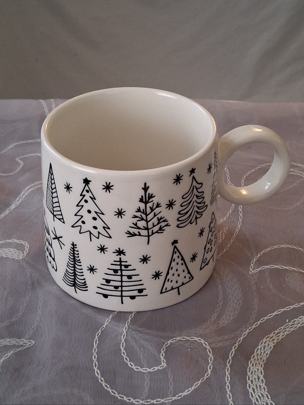 Sunday Morning Ceramics Holiday Christmas Tree Coffee/Tea/Hot Chocolate Mug